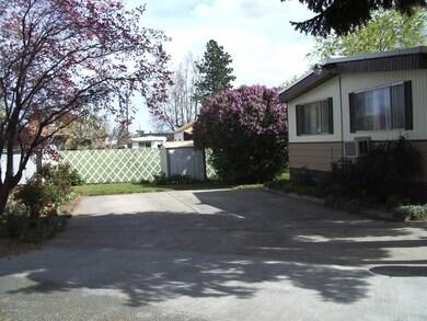 3005 Castlevale 002