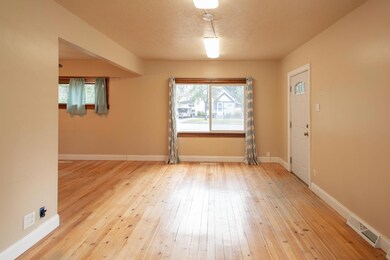 1328 3rd Ave E, Kalispell, MT 59901 - photo 3