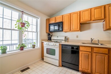 17 Saint John Ln unit A, Hampstead, NH 03841 - photo 2