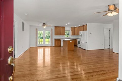 2264 Howerton Rd, Dunnsville, VA 22454 - photo 5