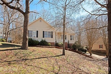 203 Springfield Rd, Statesville, NC 28625 - photo 2