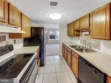 3707 Masthead Trail, Triangle, VA 22172 - photo 3