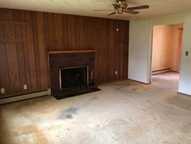 345 Wrentham Rd, Bellingham, MA 02019 - photo 5