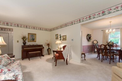 415 Finstock Ct, Columbus, OH 43230 - photo 6