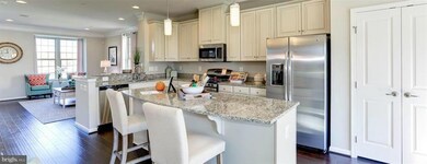 9906 Vista Pointe Dr unit 202C, Upper Marlboro, MD 20774 - photo 5