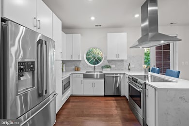 Key and Nash unit 304, Arlington, VA 22209 - photo 5