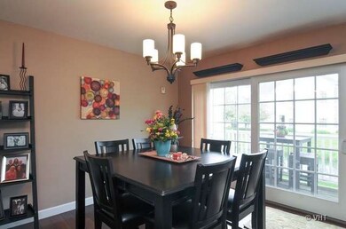 105 Pembroke Cir unit 2C, Lake Bluff, IL 60044 - photo 6