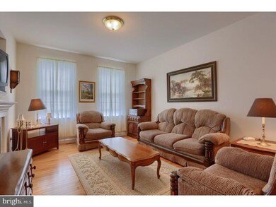 302 Emerald Ln, Reading, PA 19610 - photo 4