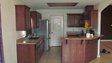 1004 Tinman Cir, Pharr, TX 78577 - photo 2