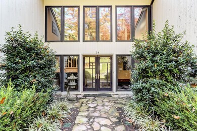 002_Front Entry