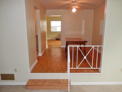 5277 Hedgewood Rd, Columbus, OH 43229 - photo 3