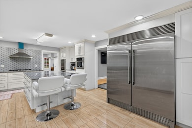 2S365 Milton Ave, Glen Ellyn, IL 60137 - photo 6