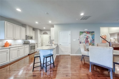 Dining area adjacent to kitchen