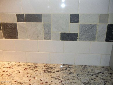 1515 E Cheery Lynn Rd, Phoenix, AZ 85014 - photo 7