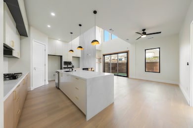 3443 Umyousef Ct, Irving, TX 75038 - photo 5