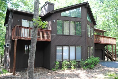 196 Lakeside Dr, East Stroudsburg, PA 18301 - photo 2