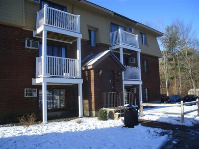 145 Lita Ln, Newmarket, NH 03857 - photo 2