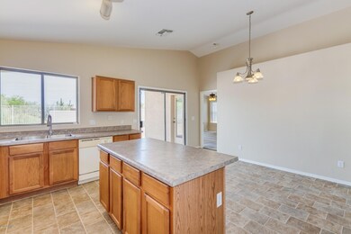 10555 E Cicero St, Mesa, AZ 85207 - photo 7