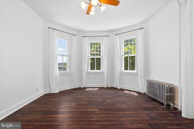 413 E A St, Brunswick, MD 21716 - photo 7