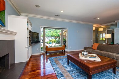 2706 Lawtherwood Ct, Dallas, TX 75214 - photo 5