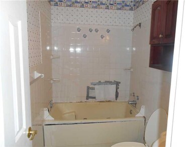 Full Bath.