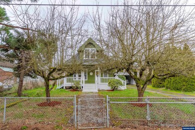 136 N 3rd St, Jefferson, OR 97352 - photo 3