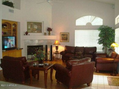 4609 E Glade 026