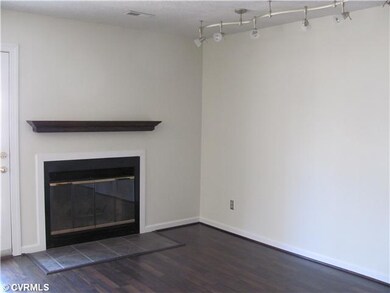 Den/Family/Great Room - New flooring wood.........