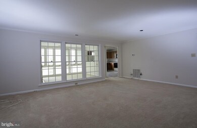 10703 Kings Riding Way unit 201, Rockville, MD 20852 - photo 4