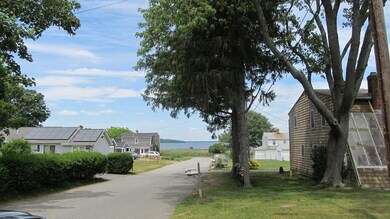 107 Holliston Ave, Portsmouth, RI 02871 - photo 2