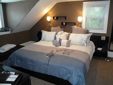 131 Greble St, Warwick, RI 02886 - photo 6