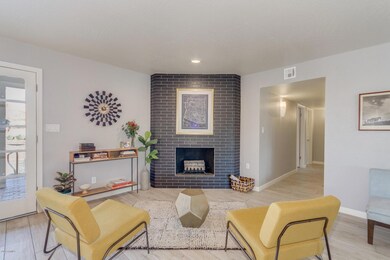 Fireplace Sitting area