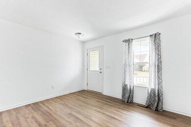 04-Living Area