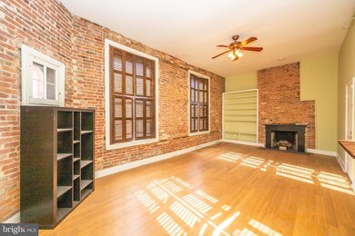 1018 N Charles St unit R2, Baltimore, MD 21201 - photo 3