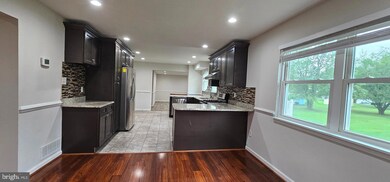 962 Fairgrounds Rd, Hatfield, PA 19440 - photo 6