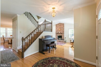 13368 Meadowsweet Dr, Fairfax, VA 22033 - photo 6