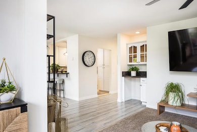 832 Kalpati Cir unit E, Carlsbad, CA 92008 - photo 7