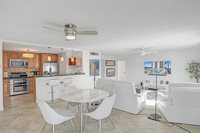 The Warwick Condominium unit 3G, Fort Lauderdale, FL 33308 - photo 3