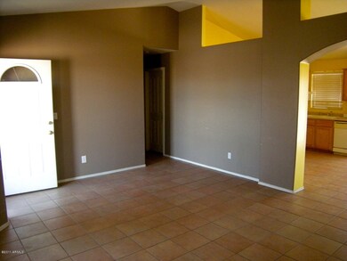 Open floor plan with vaulted ceilings