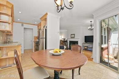 17 Le Grande Ave unit 9, Greenwich, CT 06830 - photo 6