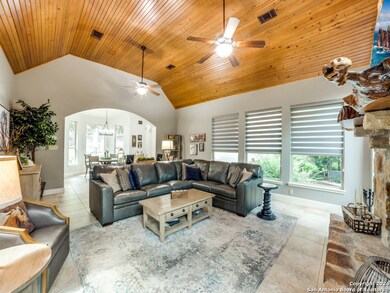 14720 Chinquapin, Helotes, TX 78023 - photo 7