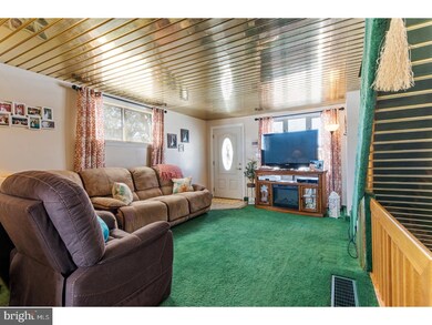 742 Rively Ave, Glenolden, PA 19036 - photo 2