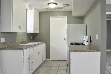 235 S Hobson, Mesa, AZ 85204 - photo 7