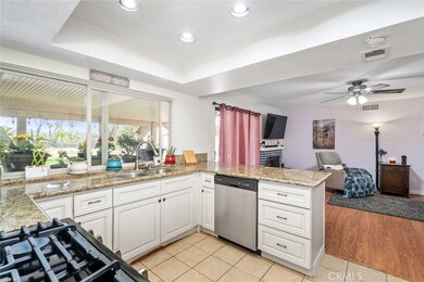 8580 Brookfield Dr, Riverside, CA 92509 - photo 6