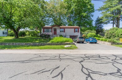 8 Scenic View Dr, Smithfield, RI 02917 - photo 3