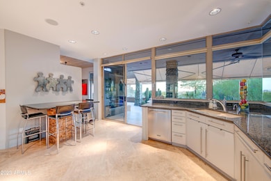 025_Kitchen III