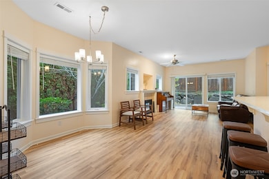 10700 SE 260th St unit J101, Kent, WA 98030 - photo 7