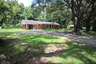 3662 Sharon Rd, Laurel, MS 39443 - photo 3