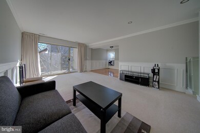 35 Canterbury Square unit 302, Alexandria, VA 22304 - photo 6