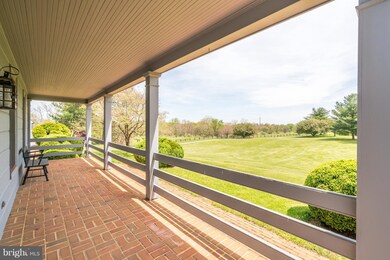 13293 Crest Hill Rd, Flint Hill, VA 22627 - photo 3